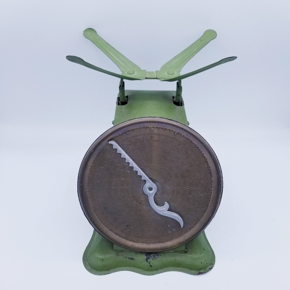 Vintage Style Green Scale - Picture 11 of 16